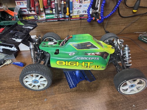 Team buggy brushless - c, t8