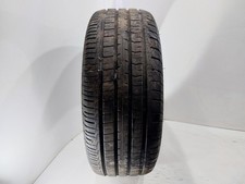 235/55R17 99V AVON ZX7  7.47mm of Tread Part Worn Tyre