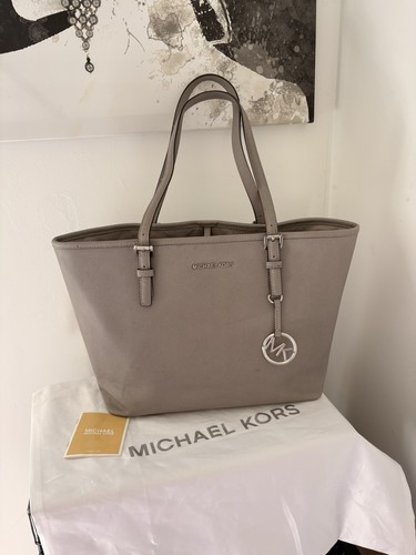 Authentic michael kors grey - authentic,