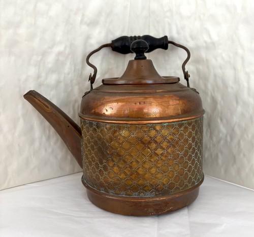 Antique copper tea pot - copper, /
