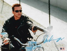 ARNOLD SCHWARZENEGGER SIGNED