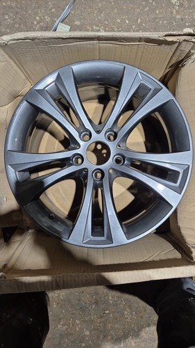 Bmw alloys - 18”,