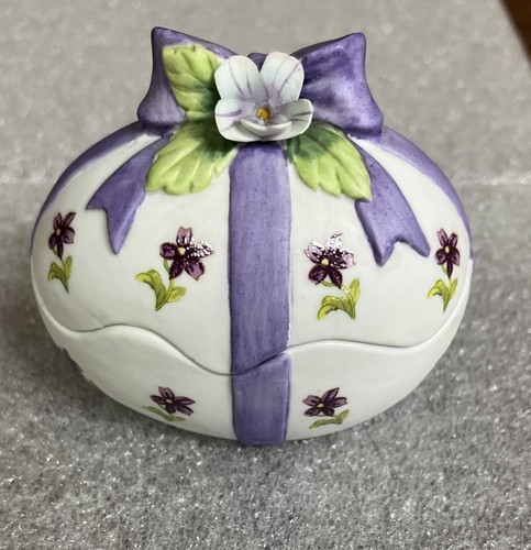 Lefton china hand painted - china,