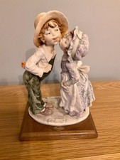 ORIGINAL GUISEPPE ARMANI FIGURINE - SHY KISS Art. 0138-E