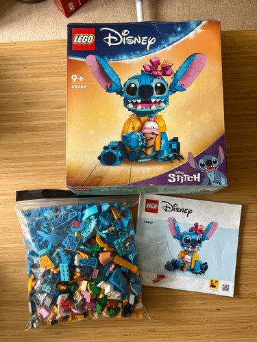 Lego disney stitch 43249 box - -,