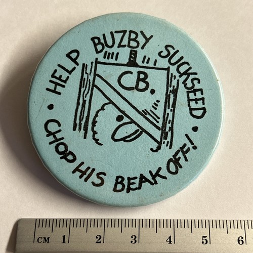 Vintage funny pin badge - funny, bt