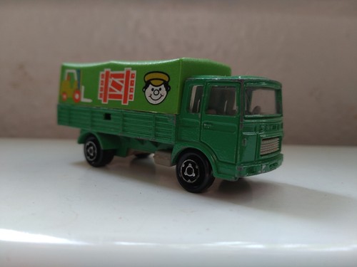 Majorette saviem lorry truck - lorry,