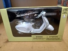 New Vespa Piaggio 946 retro