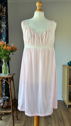 Vintage sheer nylon - sheer,