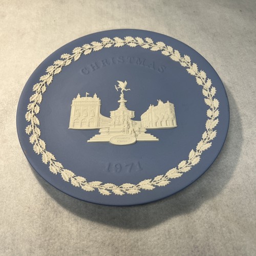 Wedgewood jasperware christmas - wedgewood,
