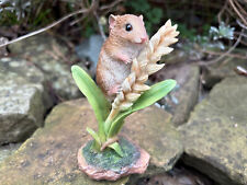 Vivid Arts Harvest Mouse on