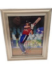 Cricket memorabilia signed - memorabilia,
