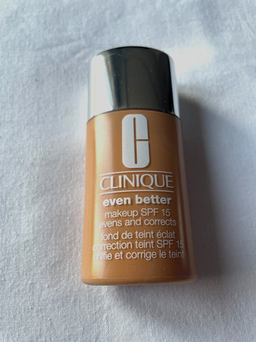 Clinique even better - even, makeup