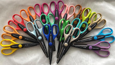 18x Fiskars Decorative Craft