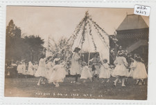STRATFORD ON AVON  Children Dancing around the Maypole  - May Day 1913 RP