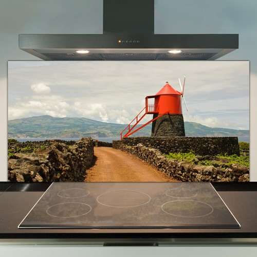 Glass kitchen splashback - glass,