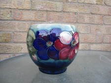 MOORCROFT   POTTERY.  CLEMATIS