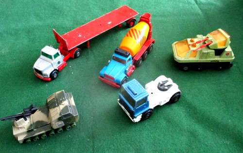Job lot vintage diecast - ,