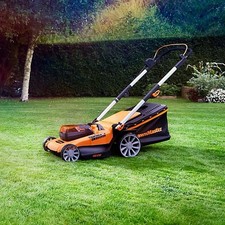 LawnMaster 48V 46cm Cordless