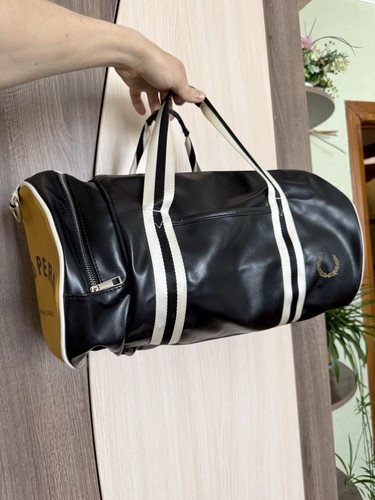Fred perry classic - fred, retro