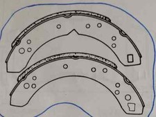 FORD ESCORT MK 1, 1300GT/E AND SPORT  - NEW REAR BRAKE SHOES