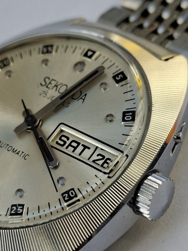 Vintage 1970s sekonda - vintage,