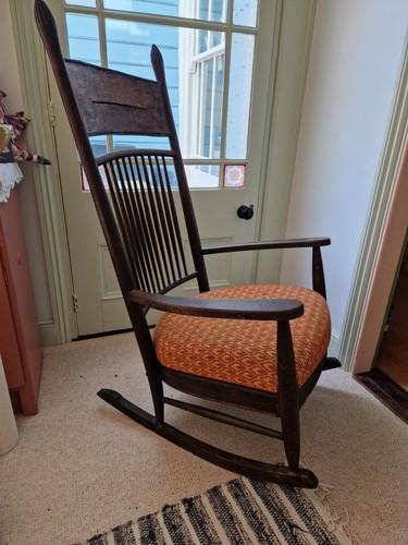 Vintage rocking chair with - rocking,