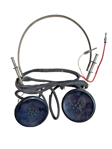 Ww2 radio earphone - radio,