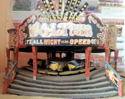 Waltzer ride car motorised - 7,