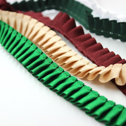 Side pleated taffeta - taffeta,
