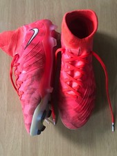 Nike Phantom Lunar Football Boots - moulded studs uk size 6
