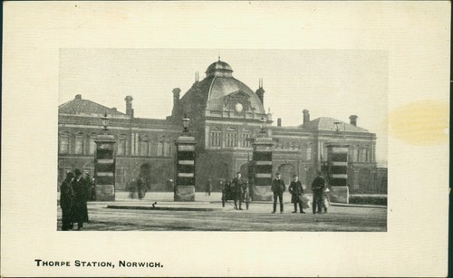 Postcard norwich thorpe - postcard,