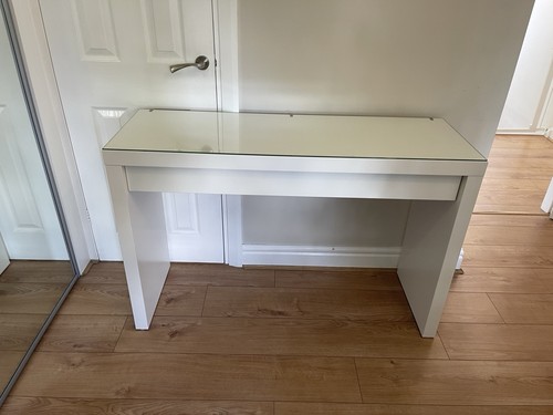 Ikea malm dressing - malm, table