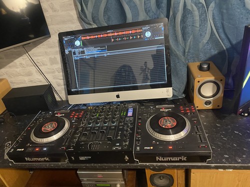 Numark deck in - numark, dj