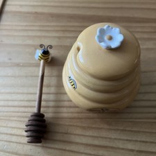 Ceramic Honey Pot With Lid And Dipping Spoon