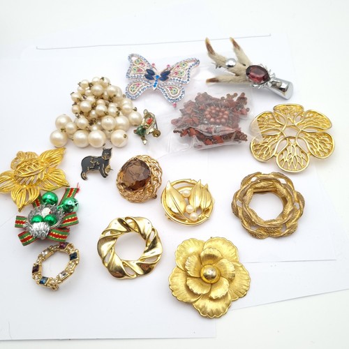 Vintage brooch job - lot, bundle