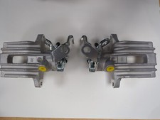 Pair Rear Brake Caliper For Audi A3 8P1 8PA 8P7 Seat Altea 5P1 VW Golf MK 5 MK6