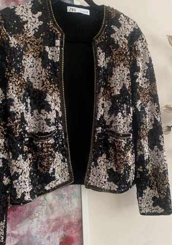 Women stunning sequins - stunning,