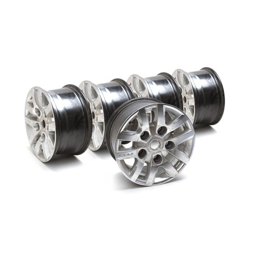 Kahn alloy wheels 16x8 silver - alloy,