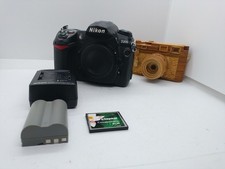 Nikon D200 camera body Please Read Description.