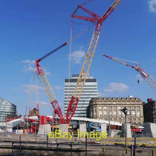 Photo 6x4 crane manchester - photo, at