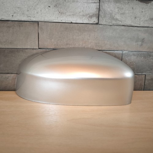 Right side wing mirror - right,