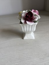 VINTAGE STAFFORDSHIRE CROWN BOUQUET OF FLOWERS FINE BONE CHINA ENGLAND