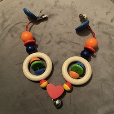 VINTAGE CLIP ON WOODEN TOY