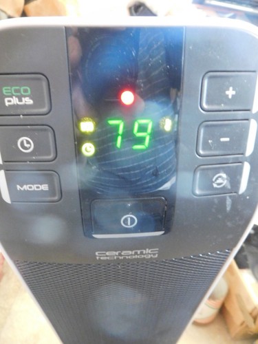 Delonghi 1500w tower - tower, ceramic