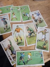 10 × Old Cigarette Football Cards (1930's !).