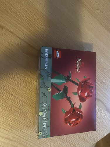 Lego botanicals roses - roses, building