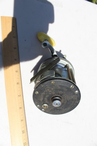 Vintage penn surfmaster reel - vintage,