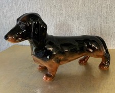 BESWICK DOG DACHSHUND STANDING