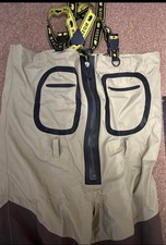 BISON ZIP FRONT BREATHABLE